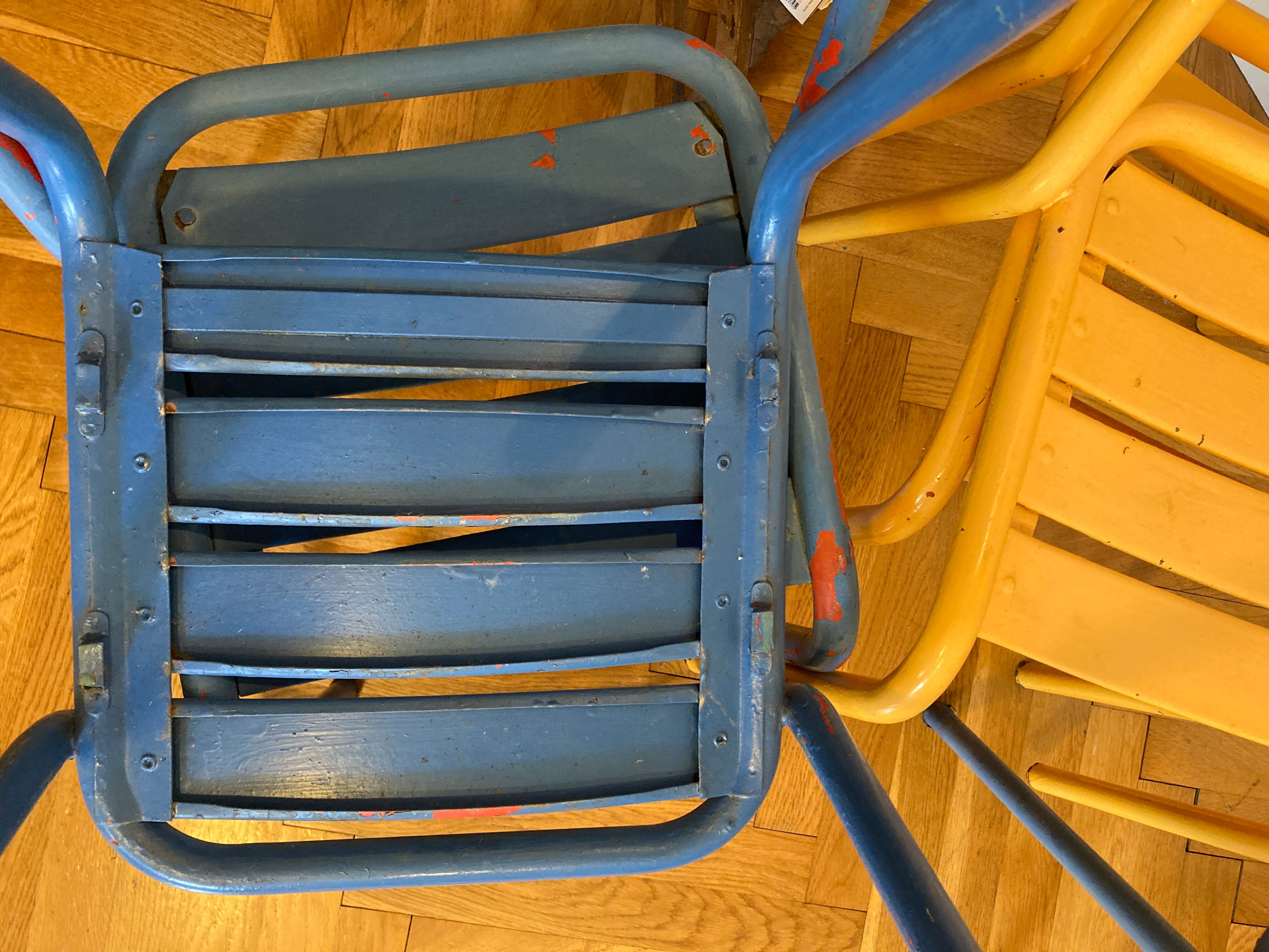 Set of 5 Tolix chairs