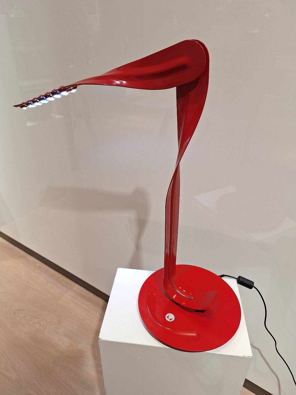 Designer desk lamp by Herman Miller 2007