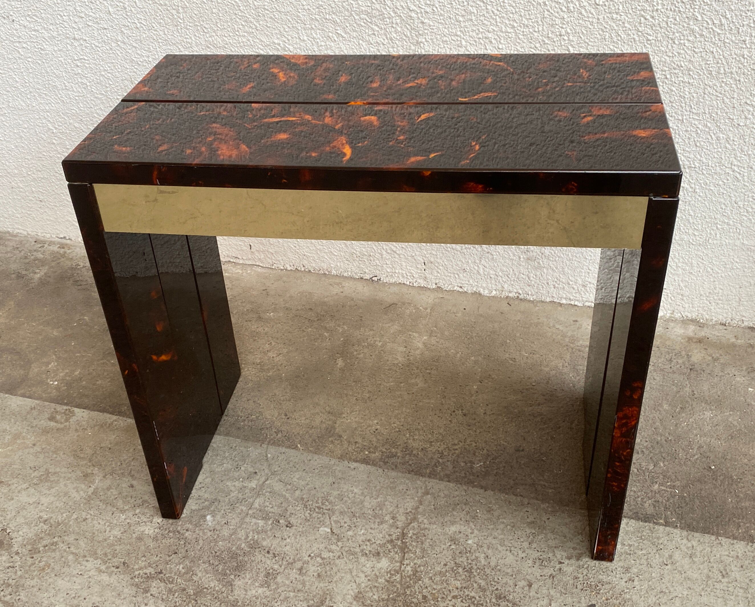 Table plexi imitation ecaille de tortue