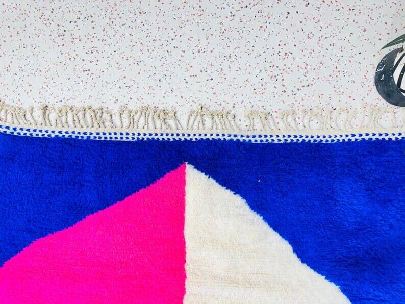 Handmade Berber Beni Ouraine rug, traditionally colored, size 150 x 250