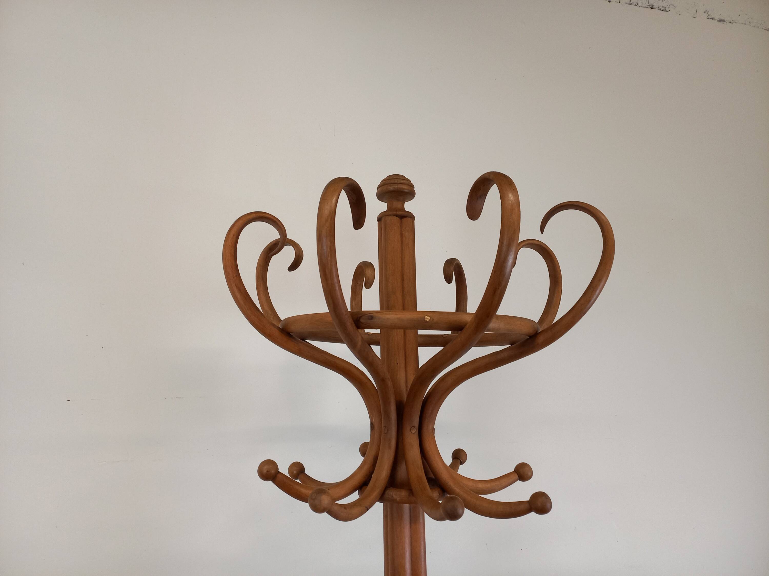 Thonet parrot coat rack