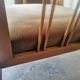 Paire de fauteuils vintage bois et velours