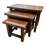 Set of 3 nesting coffee tables in oak.