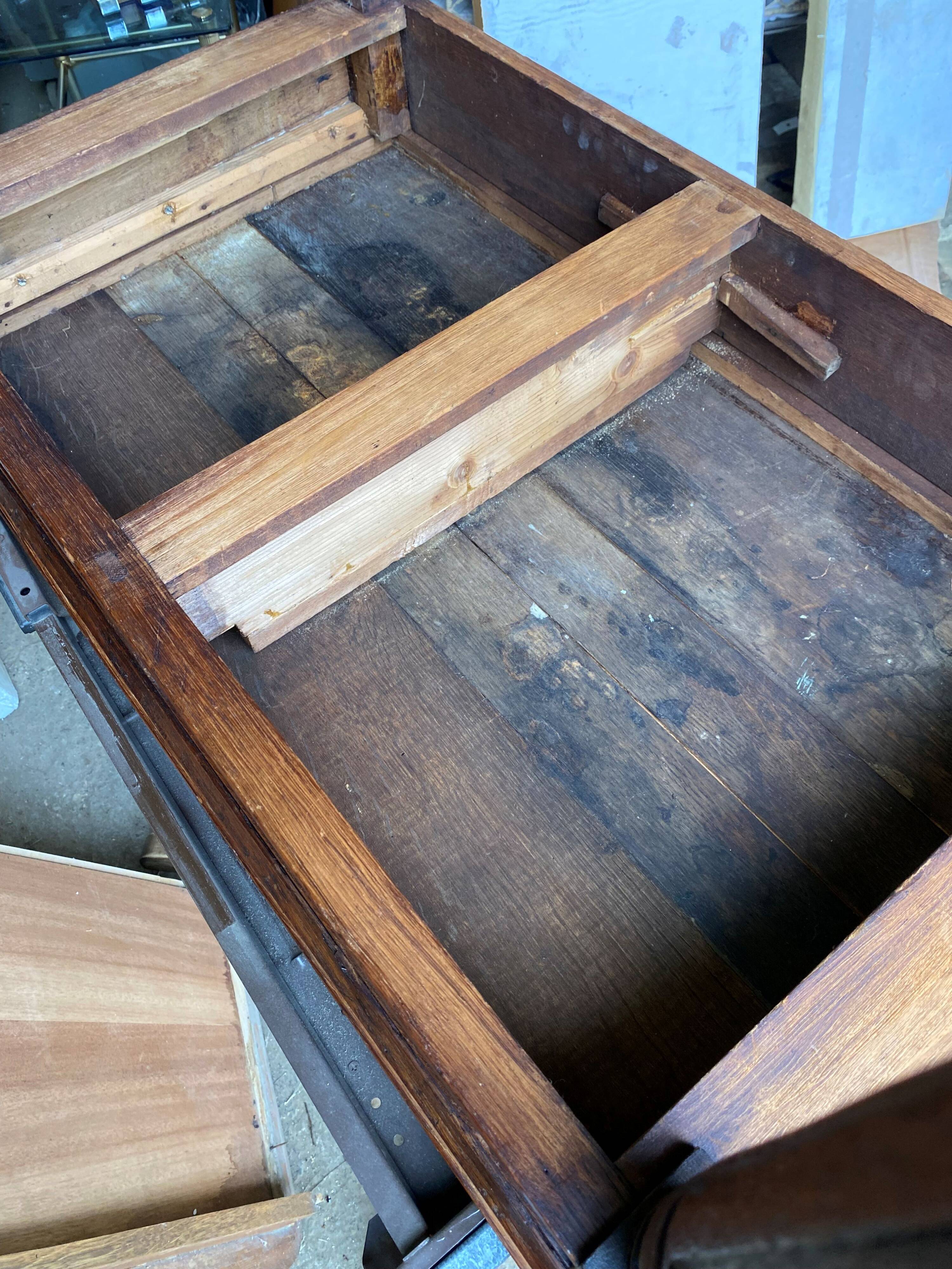 Oak desk with 2 drawers, 97 x 58 cm