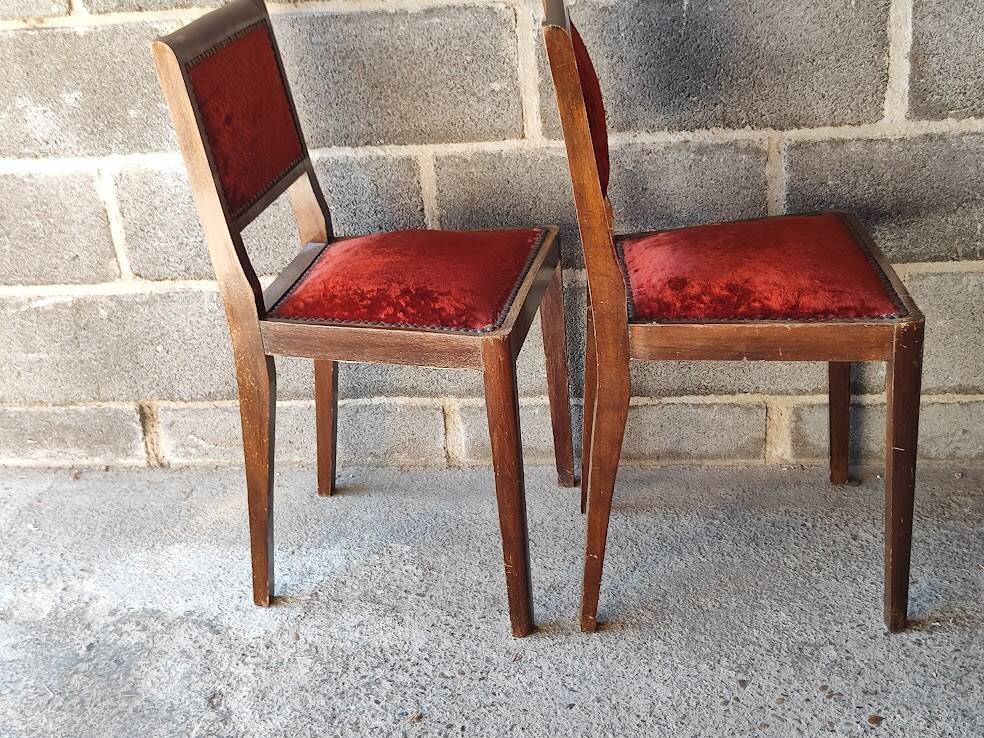 1890/1930 Pair of red velvet chairs / beech