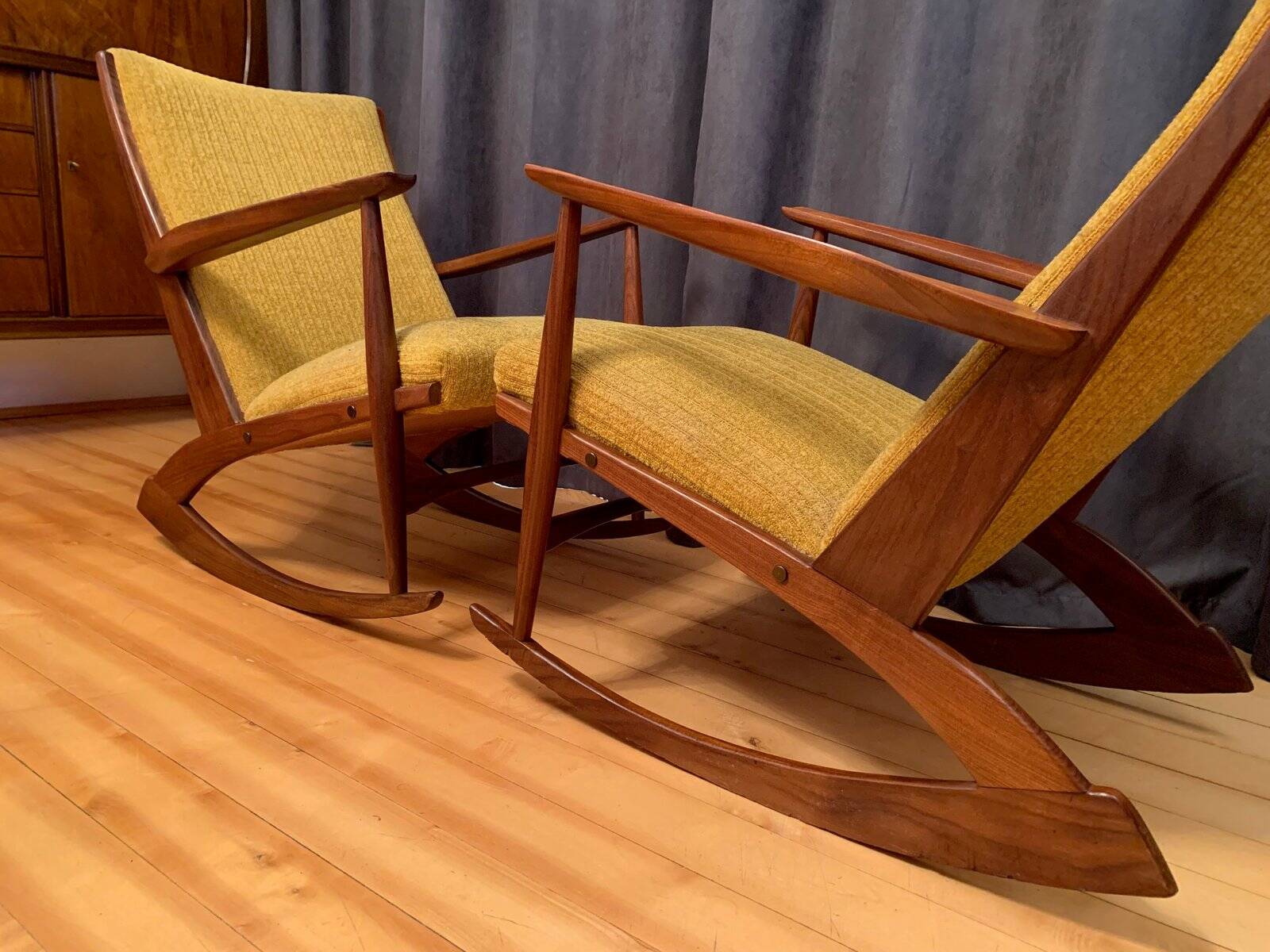 Set of Danish rocking chairs by Georg Jensen for Kubus Furniture, 1950s
