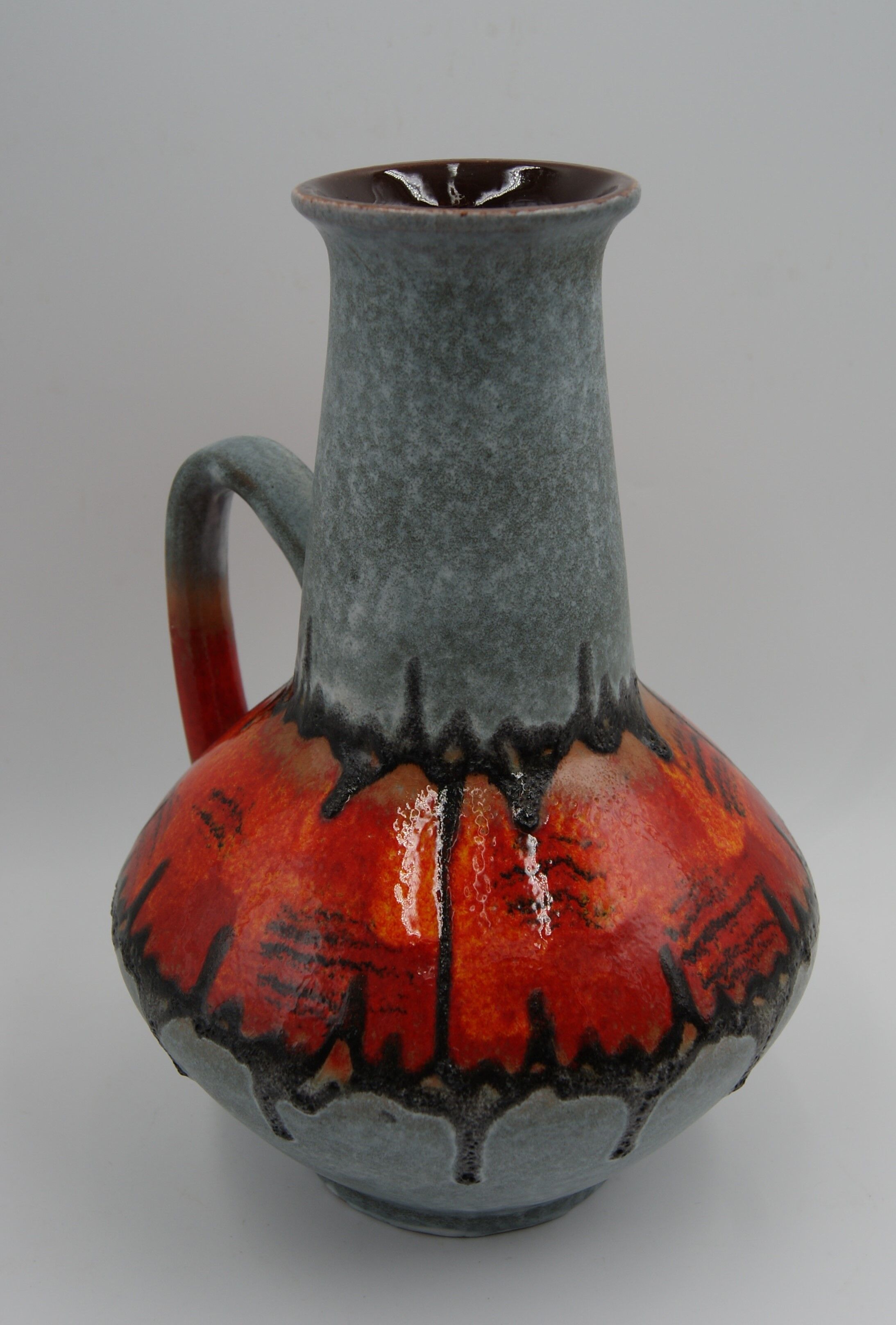 Ceramic vase Fat Lava 1 handle Carstens Germany