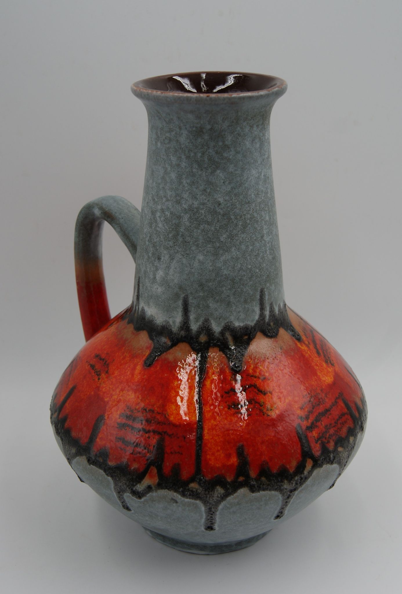 Ceramic vase Fat Lava 1 handle Carstens Germany