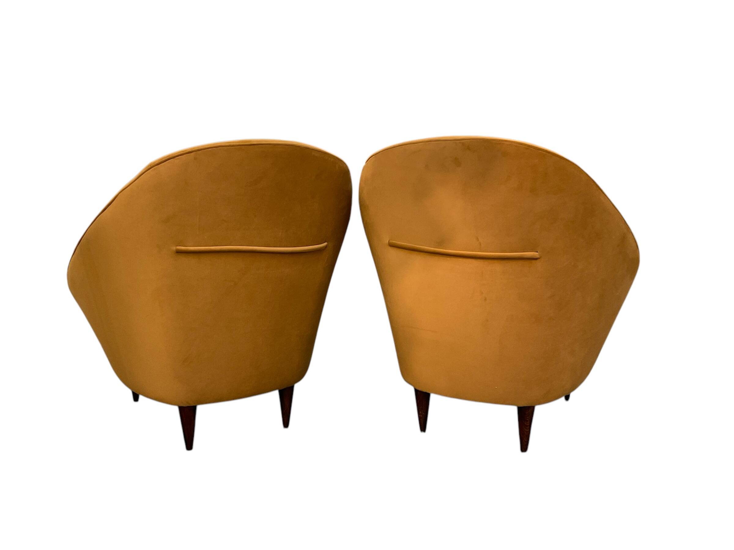 Italian 1936 pair of armchairs attributed to Gio’ Ponti “ Triennale “