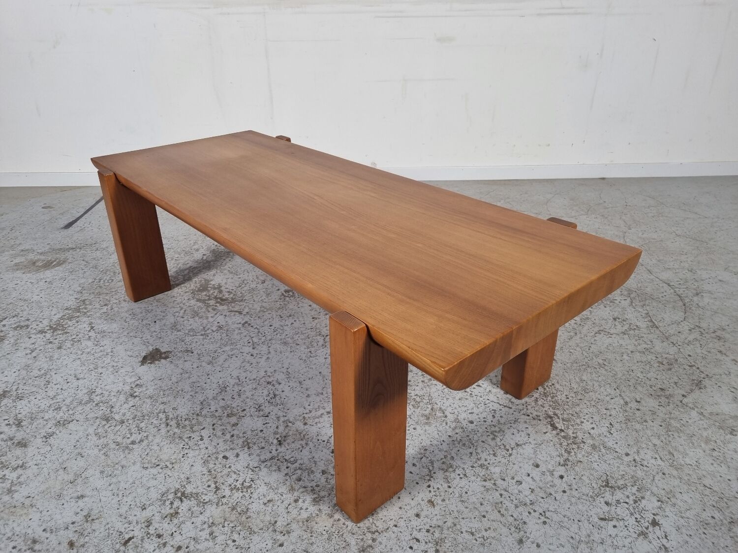 Elm coffee table by Luigi Gorgoni, 80s