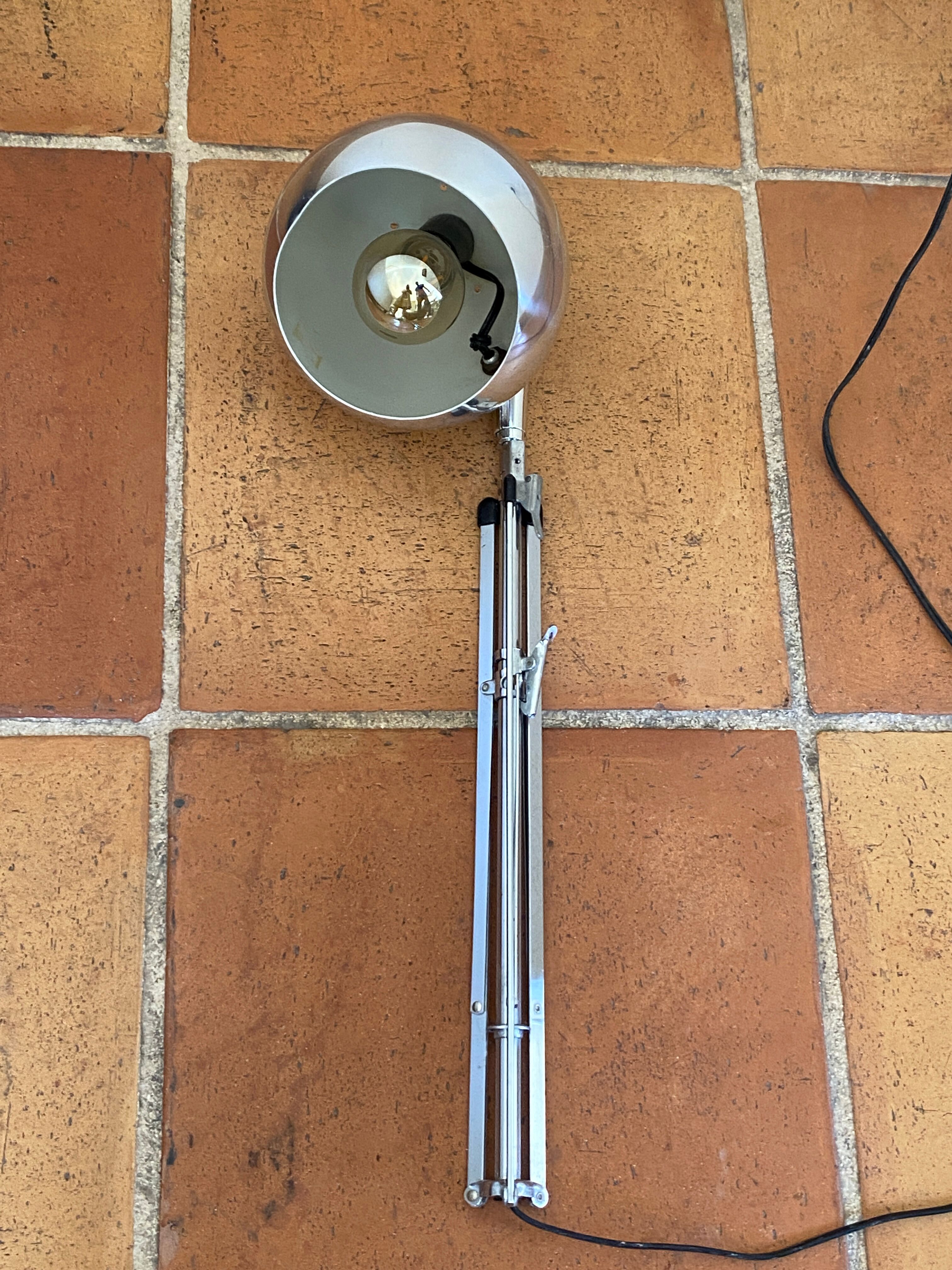 Space Age tripod floor lamp, Eyeball, adjustable