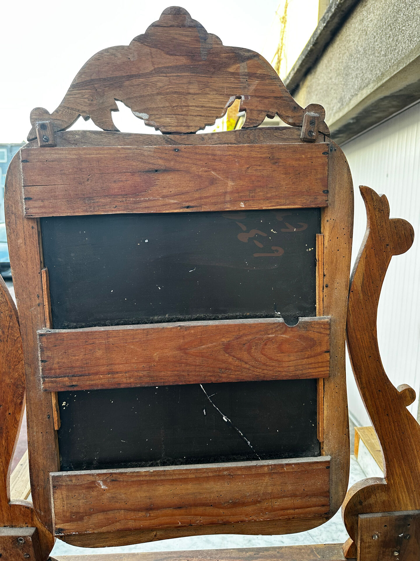 Walnut and marble dressing table, mercury mirror, circa 1850.