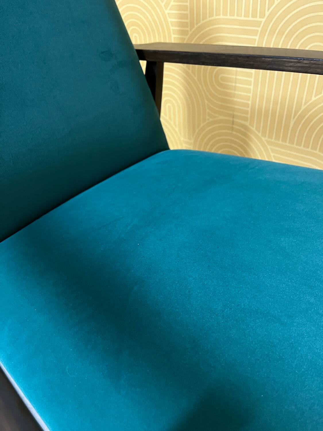 Fauteuil type 300-190 des années 70 Śnieżka