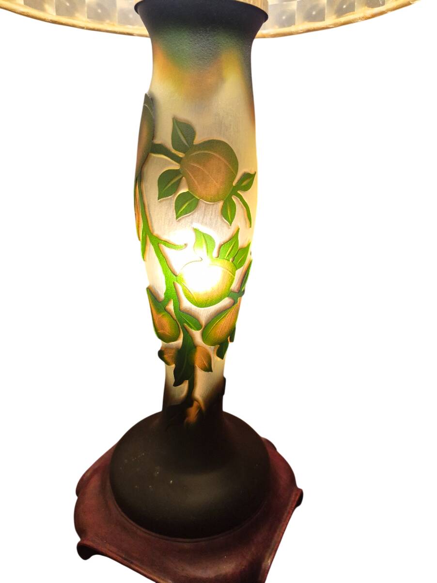 lampe dégagé a l'acide signé Devianne 1950