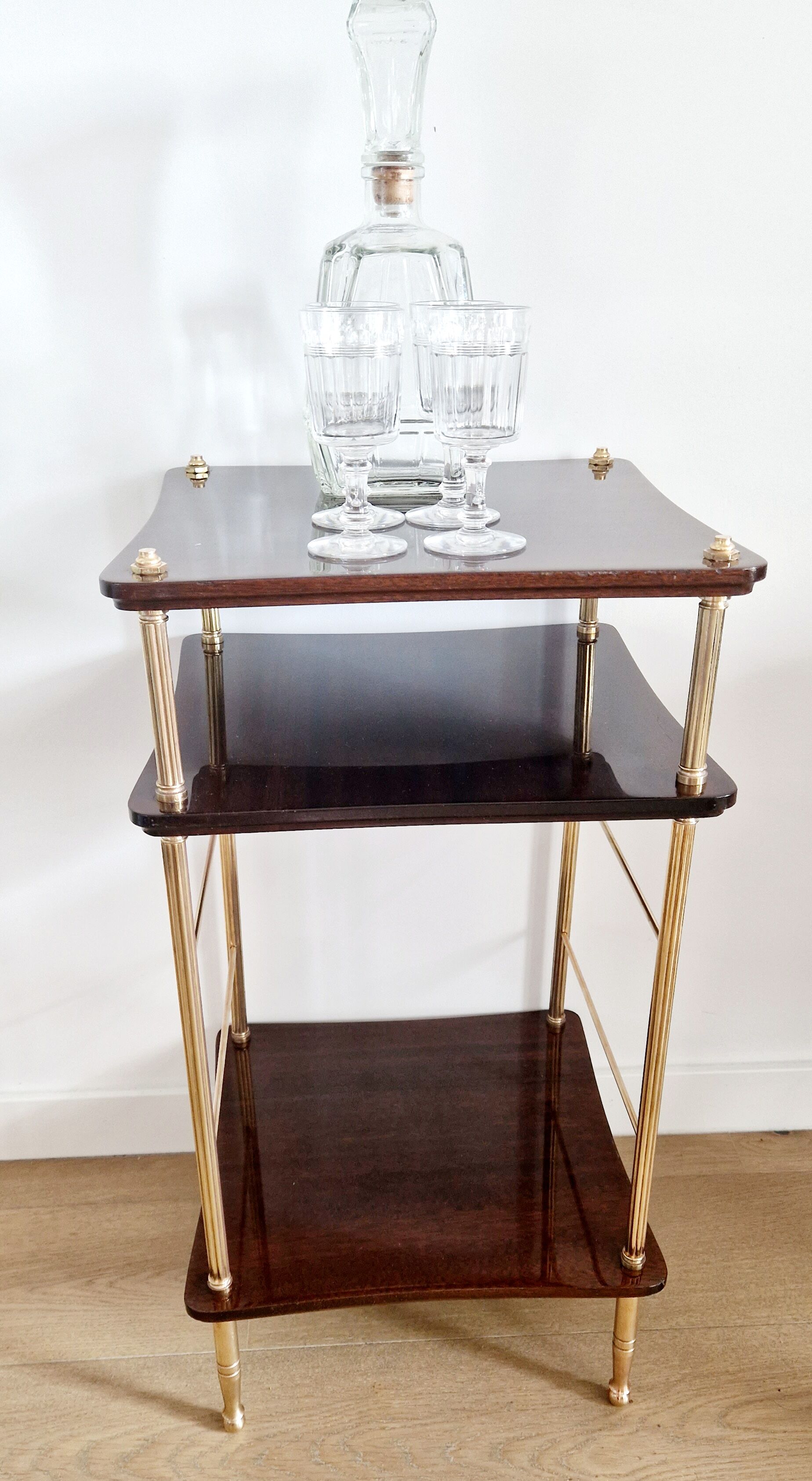 Vintage pedestal table 70s