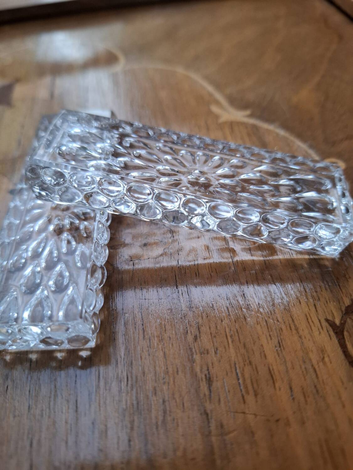 12 Baccarat crystal knife rests