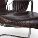 Ensemble de 4 chaises de salle à manger cantilever chromées attribuées à Gastone Rinaldi