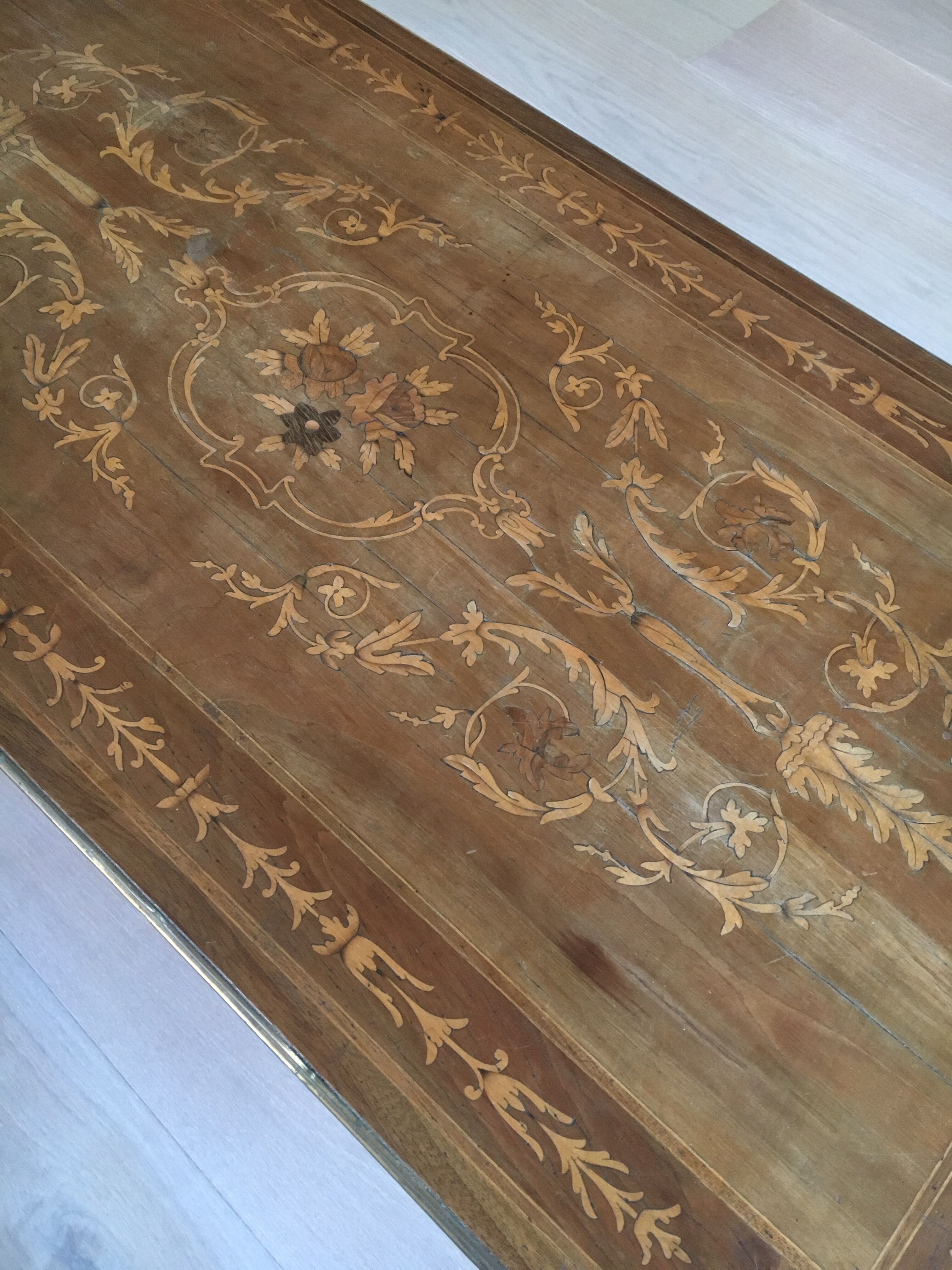 Low table or service - 18th Century