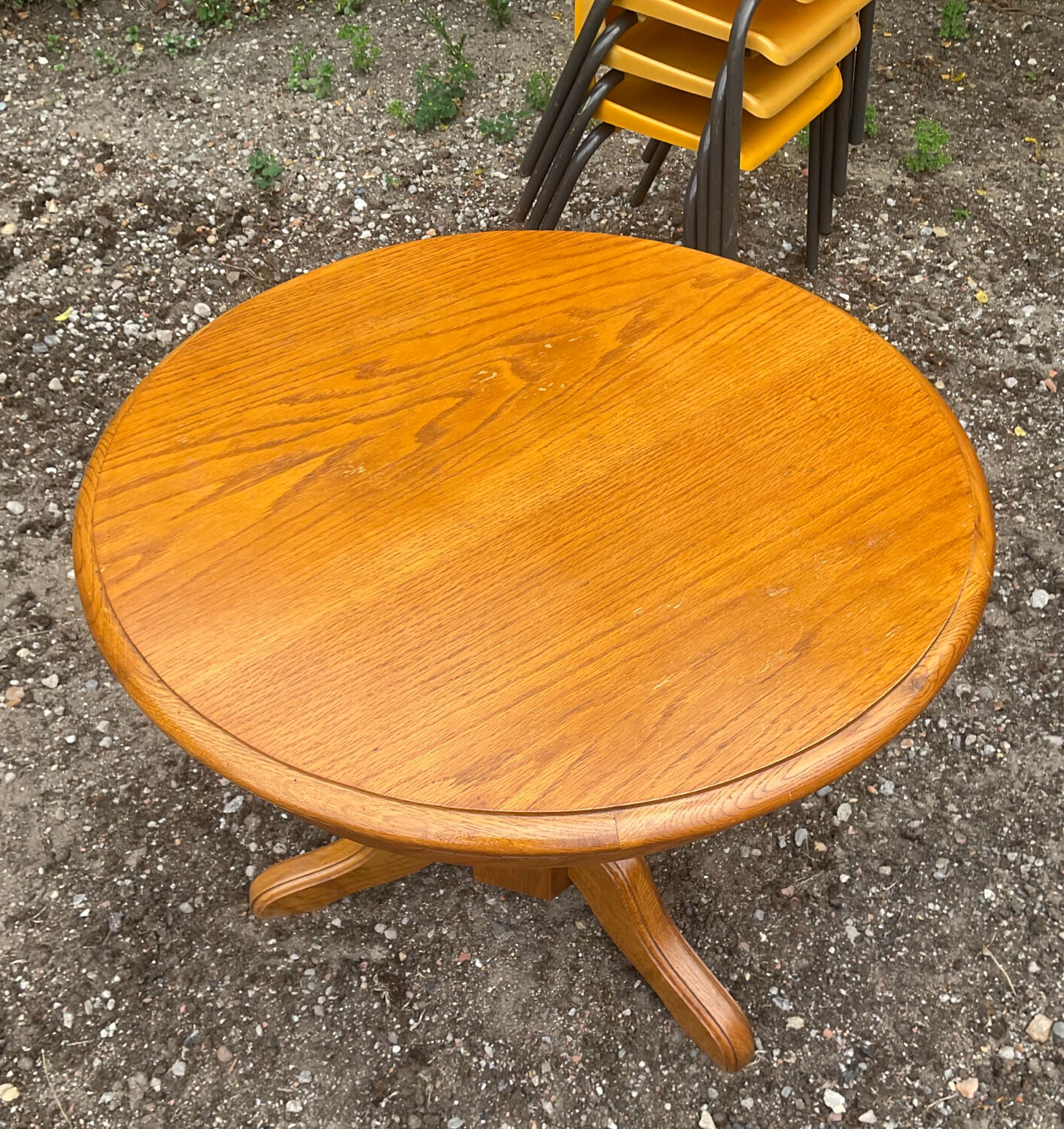 Vintage 70s table and 4 chairs set