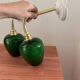 Paire d’appliques murales en opaline verte
