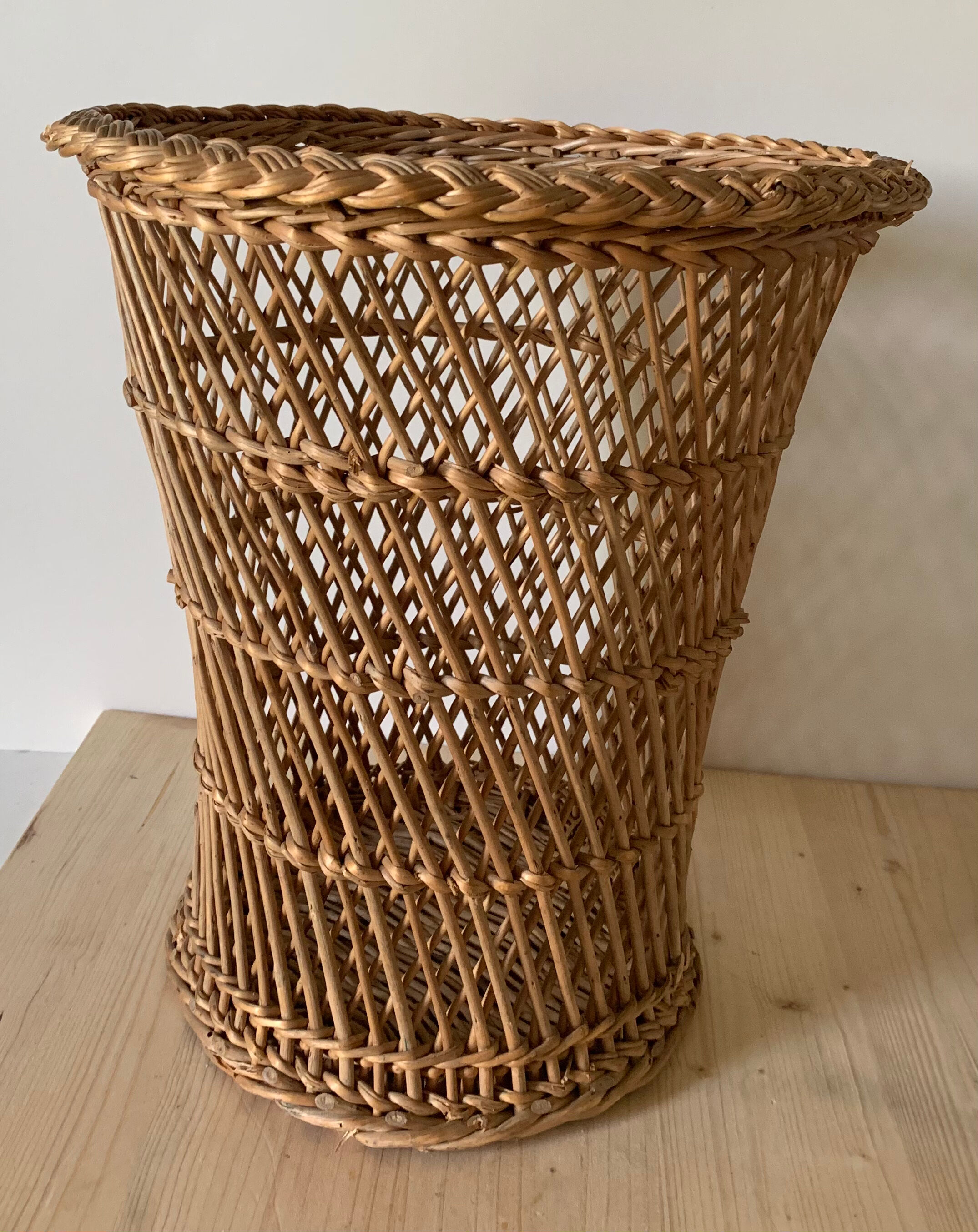 Wicker basket