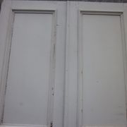 Paire de portes anciennes