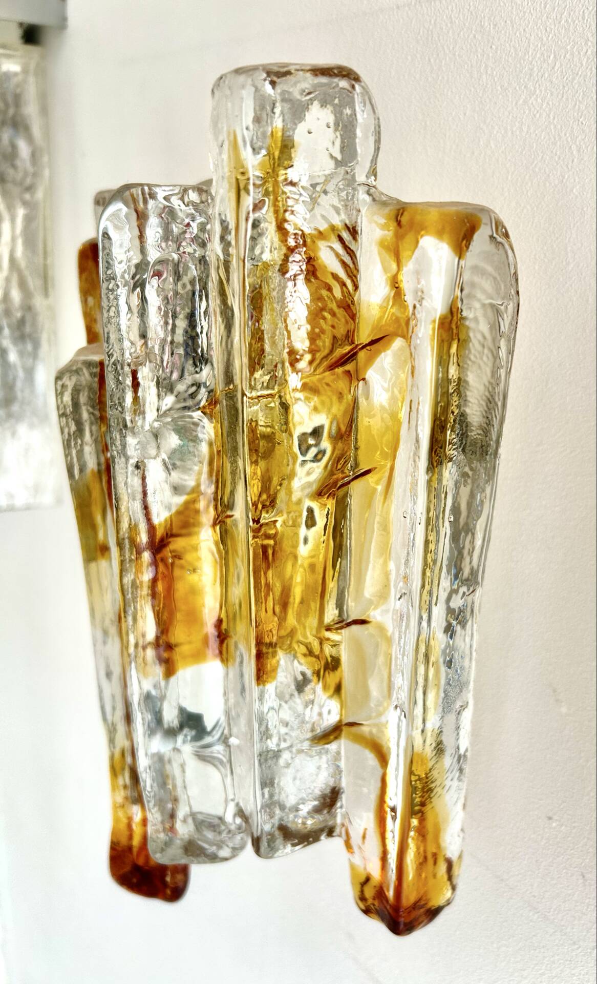 JT Kalmar paire d appliques verre , 1970