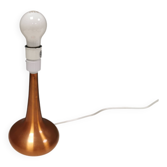 Copper table lamp, designed by Jo Hammerborg for Fog&Mørup Denmark in 1972. Model Orient