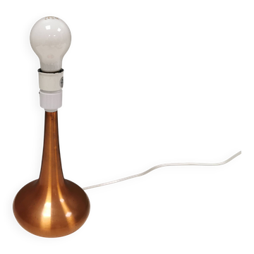Copper table lamp, designed by Jo Hammerborg for Fog&Mørup Denmark in 1972. Model Orient