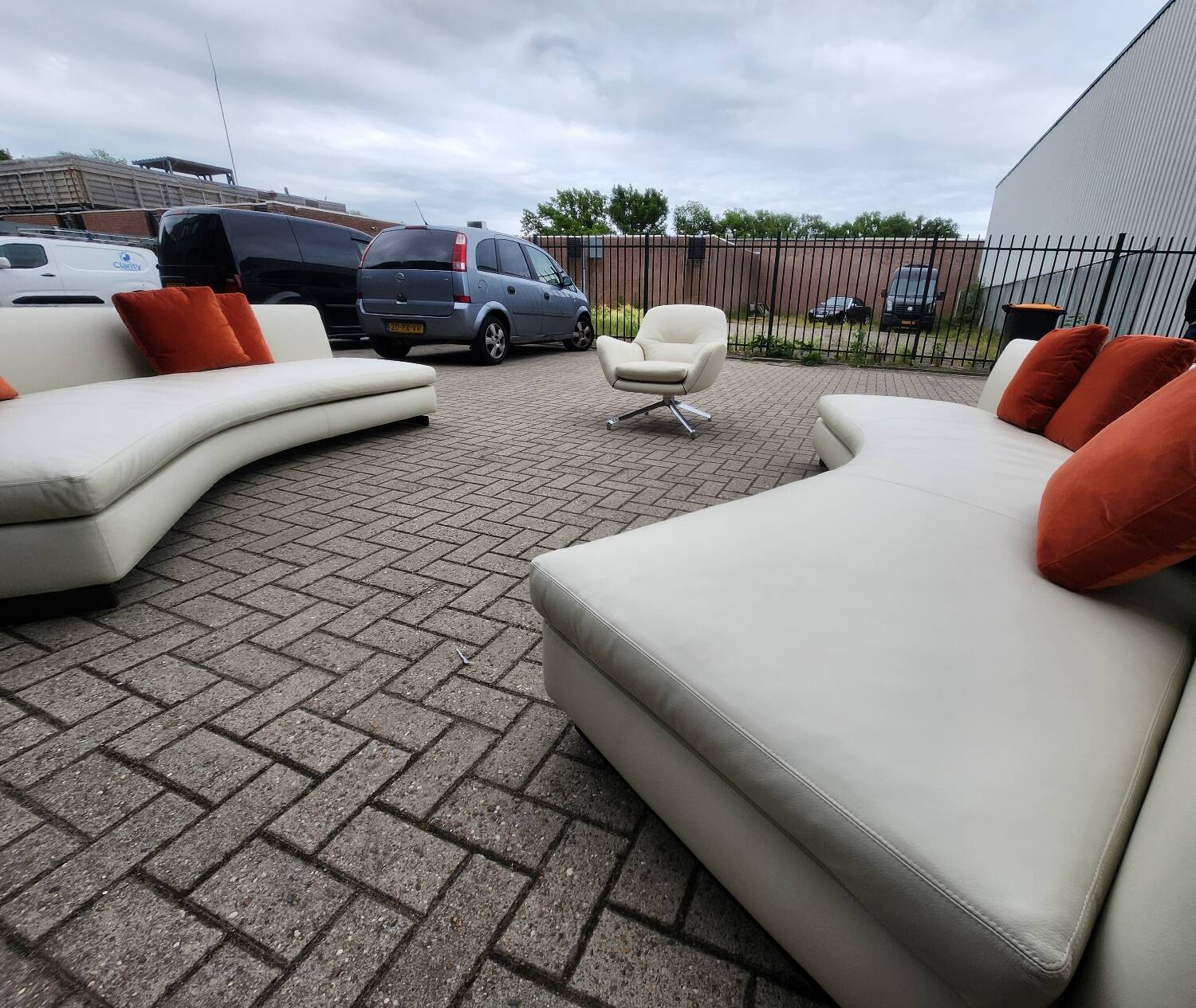 Minotti - Seymour sofa + Jensen fauteuil by Rodolfo Dordoni (new)