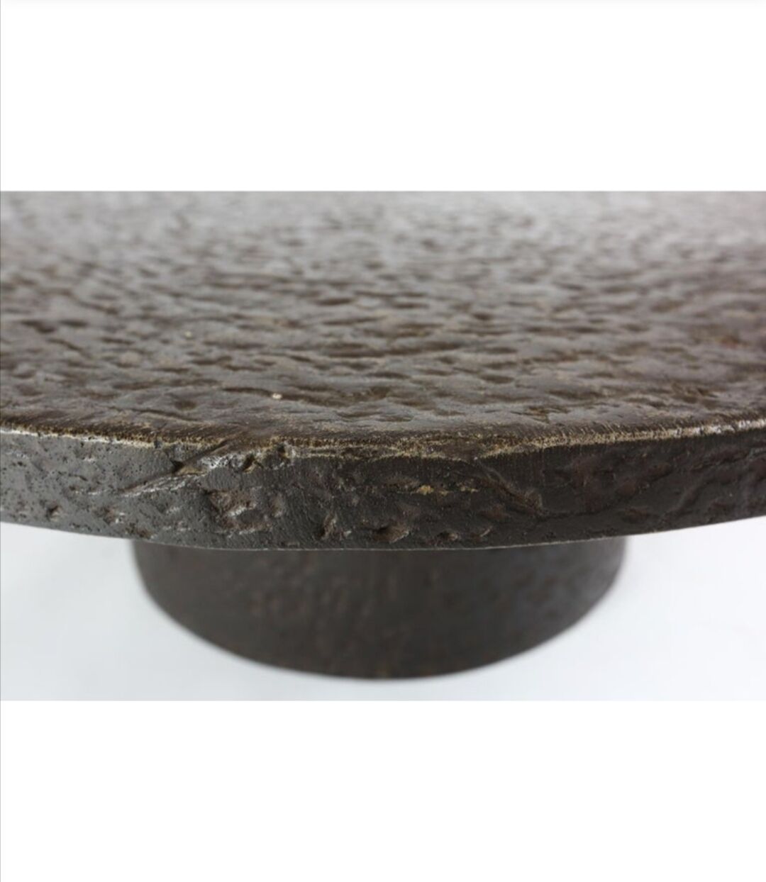 Table basse ronde brutaliste années 70