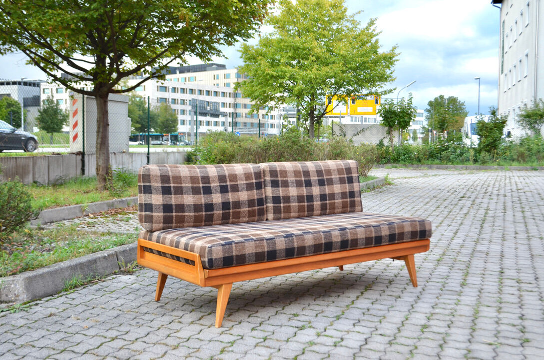 Mid Century Wilhelm Knoll Antimott Daybed Sofa