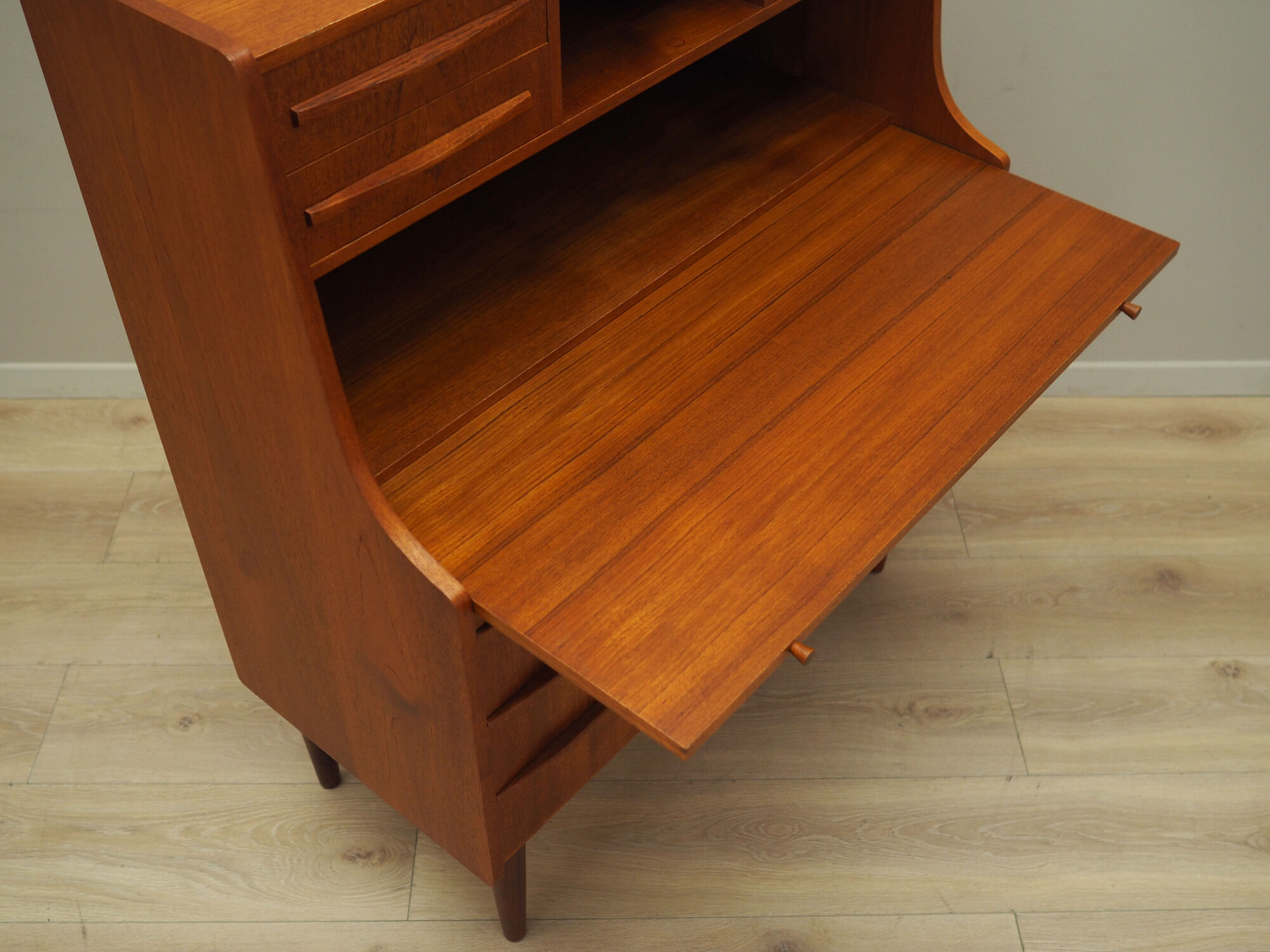 Secrétaire en teck, design danois, années 1970, production: Danemark