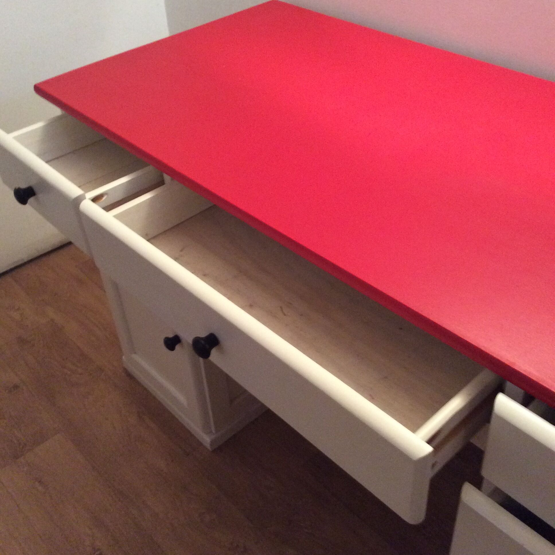 Coffered desk of the 70s in solid wood