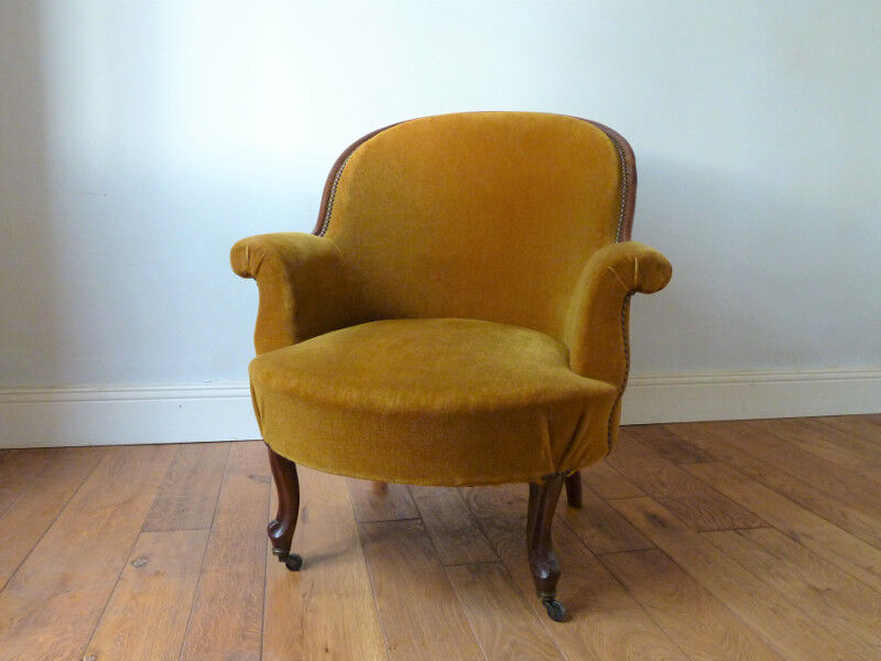 Small armchair style Napoleon III Toad