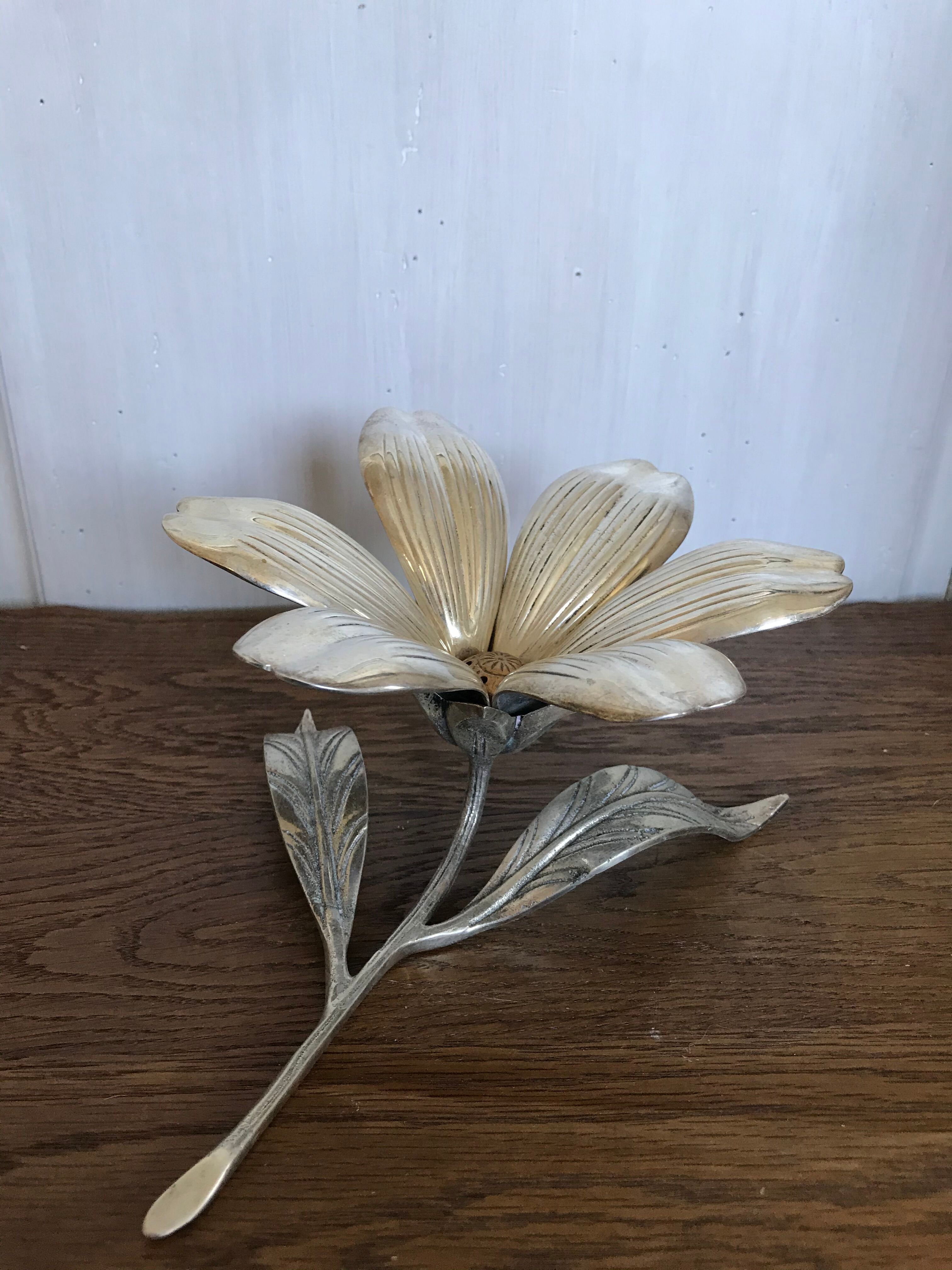Vintage silver metal flower ashtray