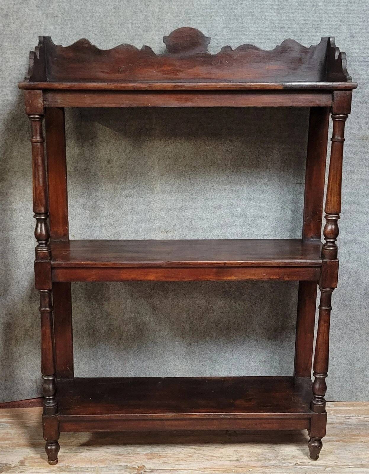 Etagère style Louis XIII en bois tourné, époque XIXème