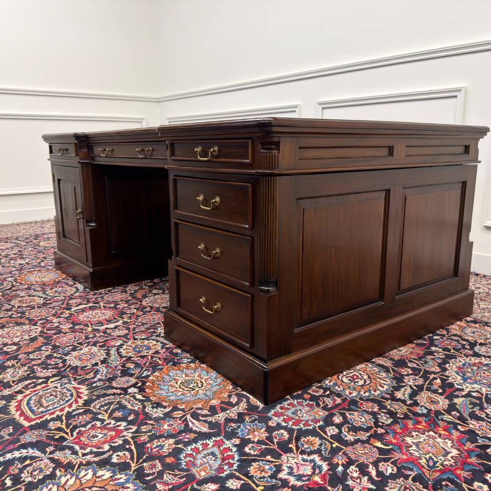 Large classic English Chesterfield partner desk