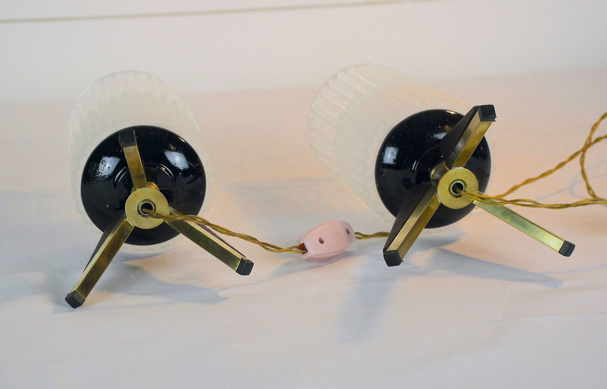 Pair of bedside lamps, Brass, Teak, Venetian glass, Italy, 1950