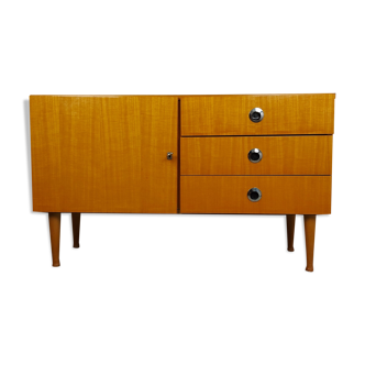 Table d’appoint, années 1970