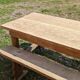 Table de ferme et ses deux bancs