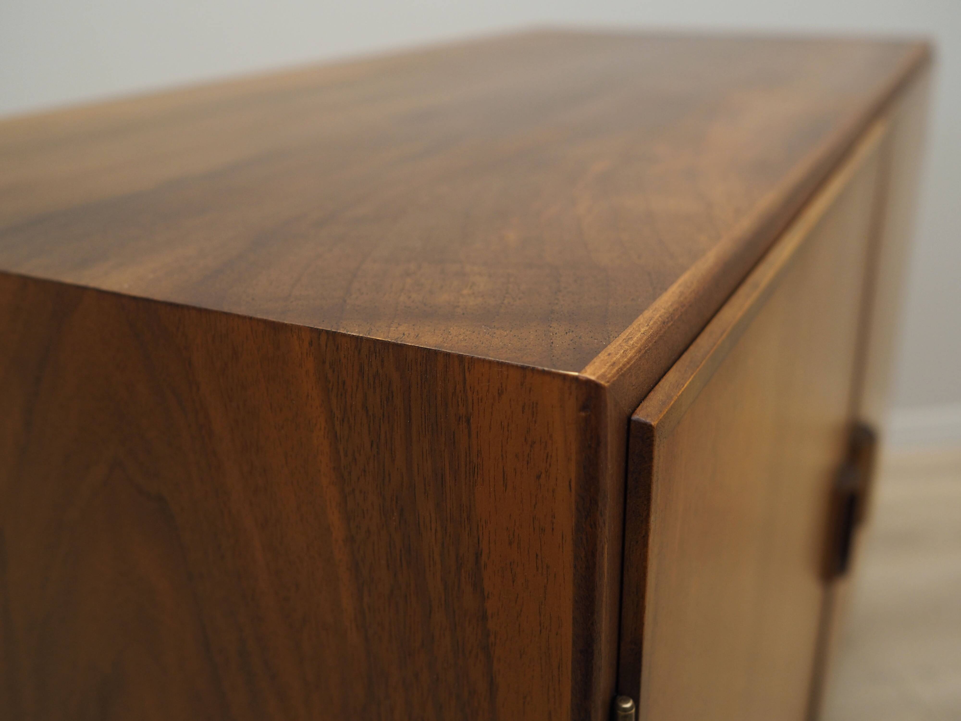 Walnut cabinet, Danish design, 1960s, designer: Børge Mogensen