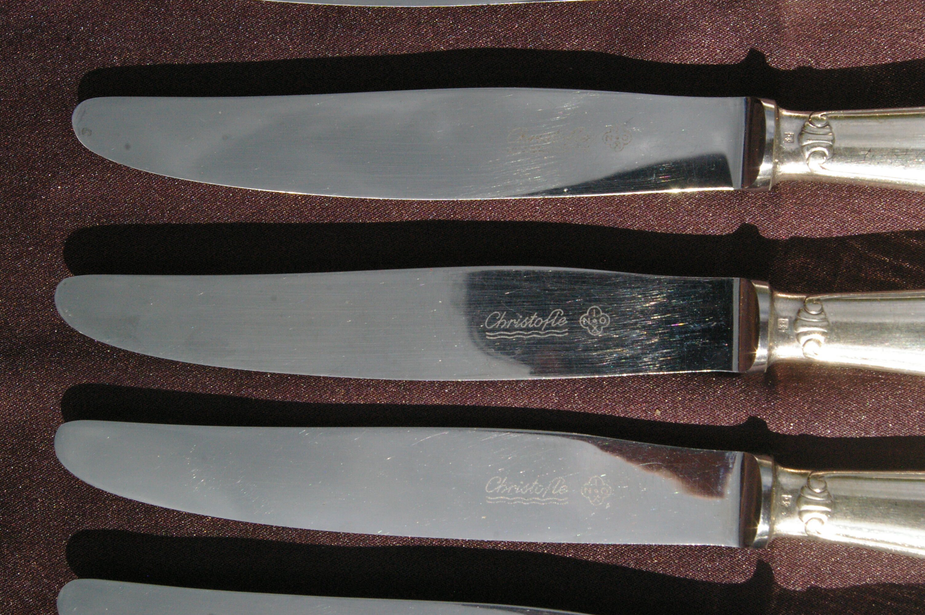 11 Christofle table knives model coquille vendôme