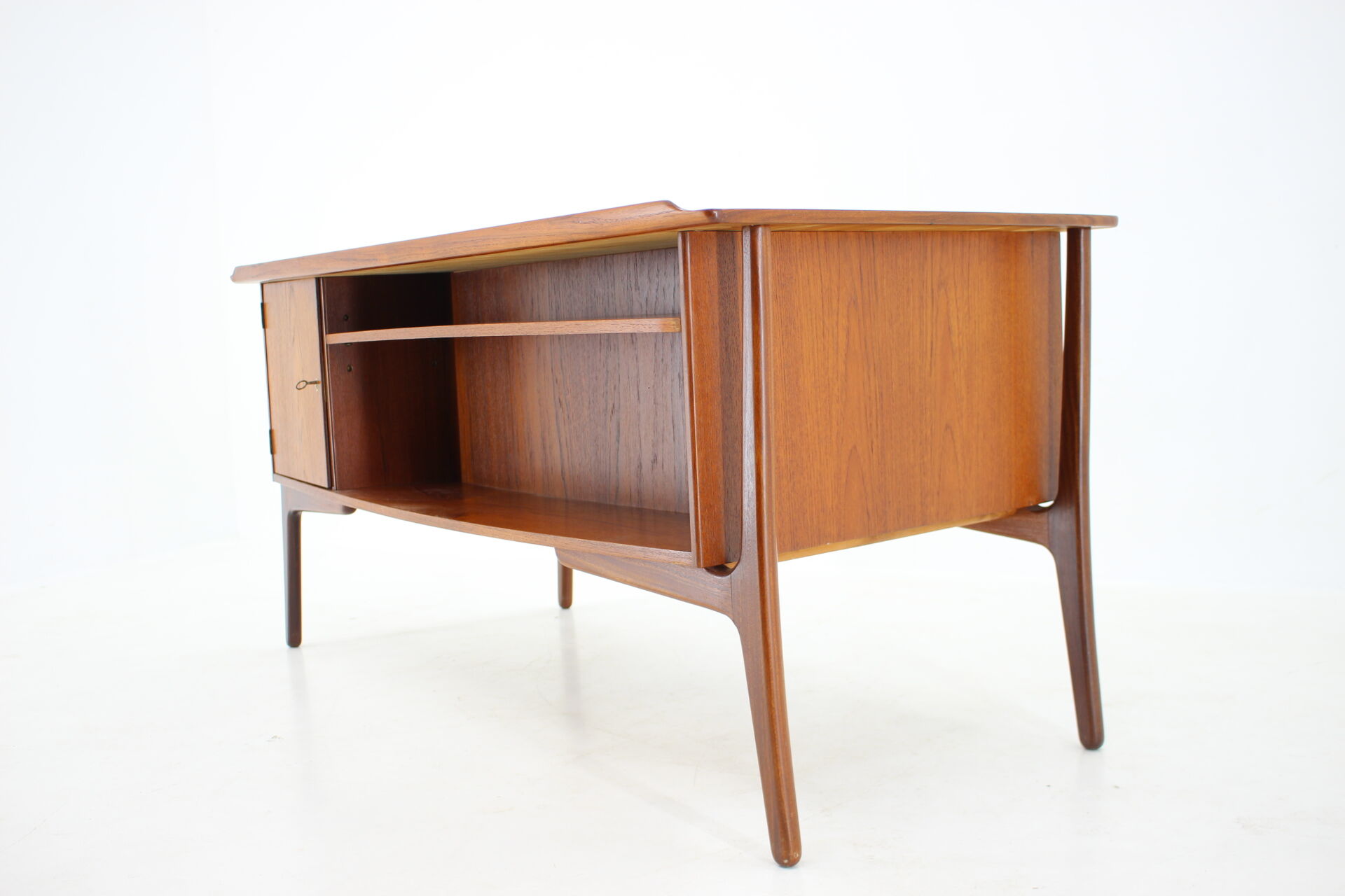 1960s Svend Åge Madsen Teak Writing Desk for H.P. Hansen, Denmark-