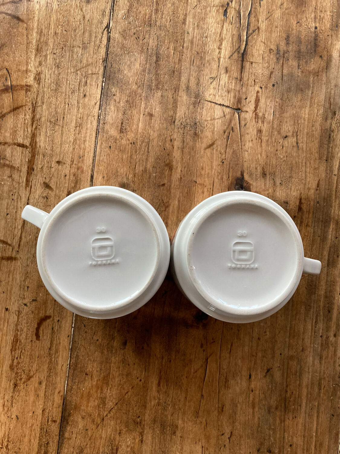 Vintage cups toghana orange flower