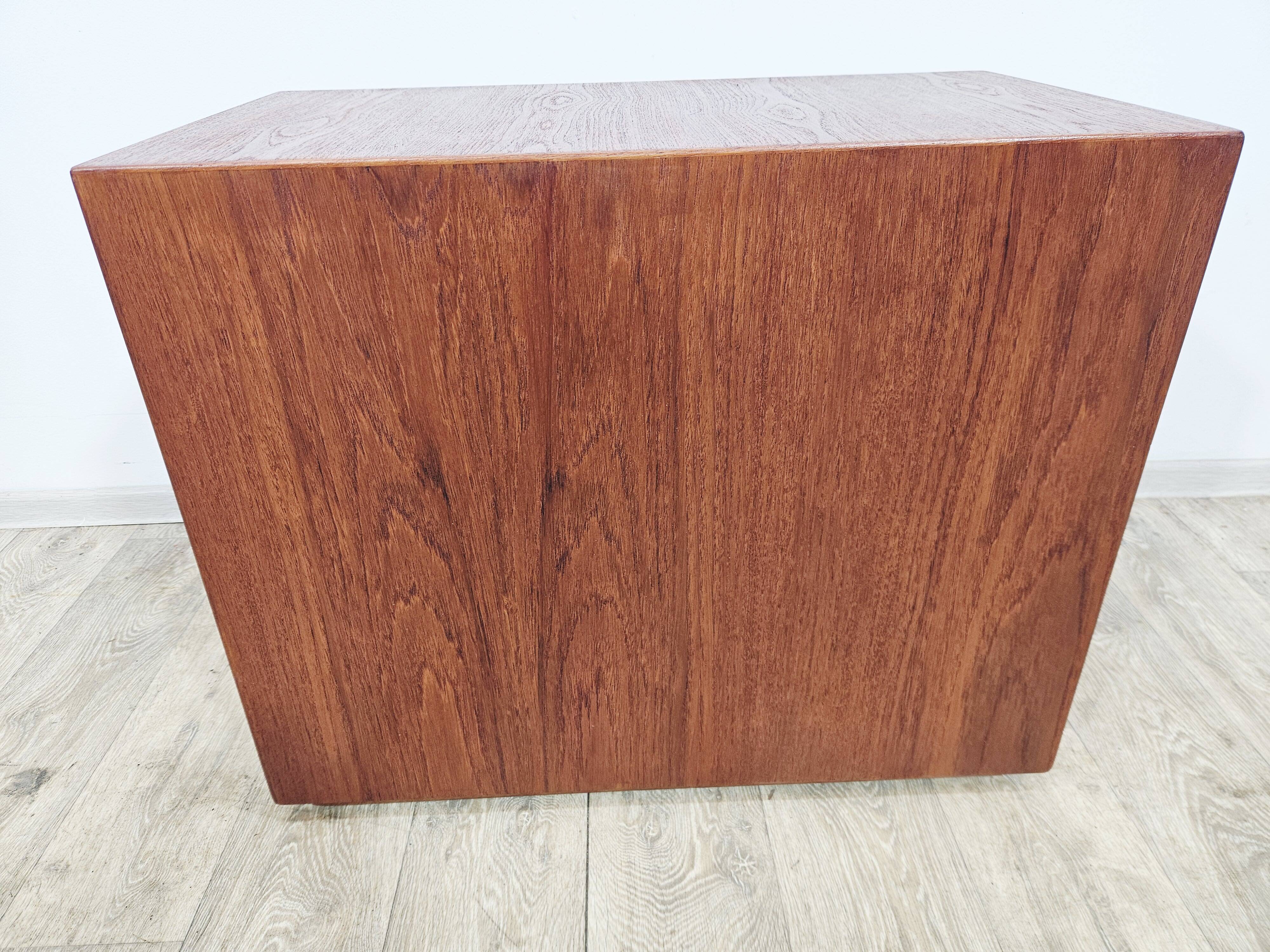 Niels Jonsson for Hugo Troeds: Teak container "Vital", 1960s.