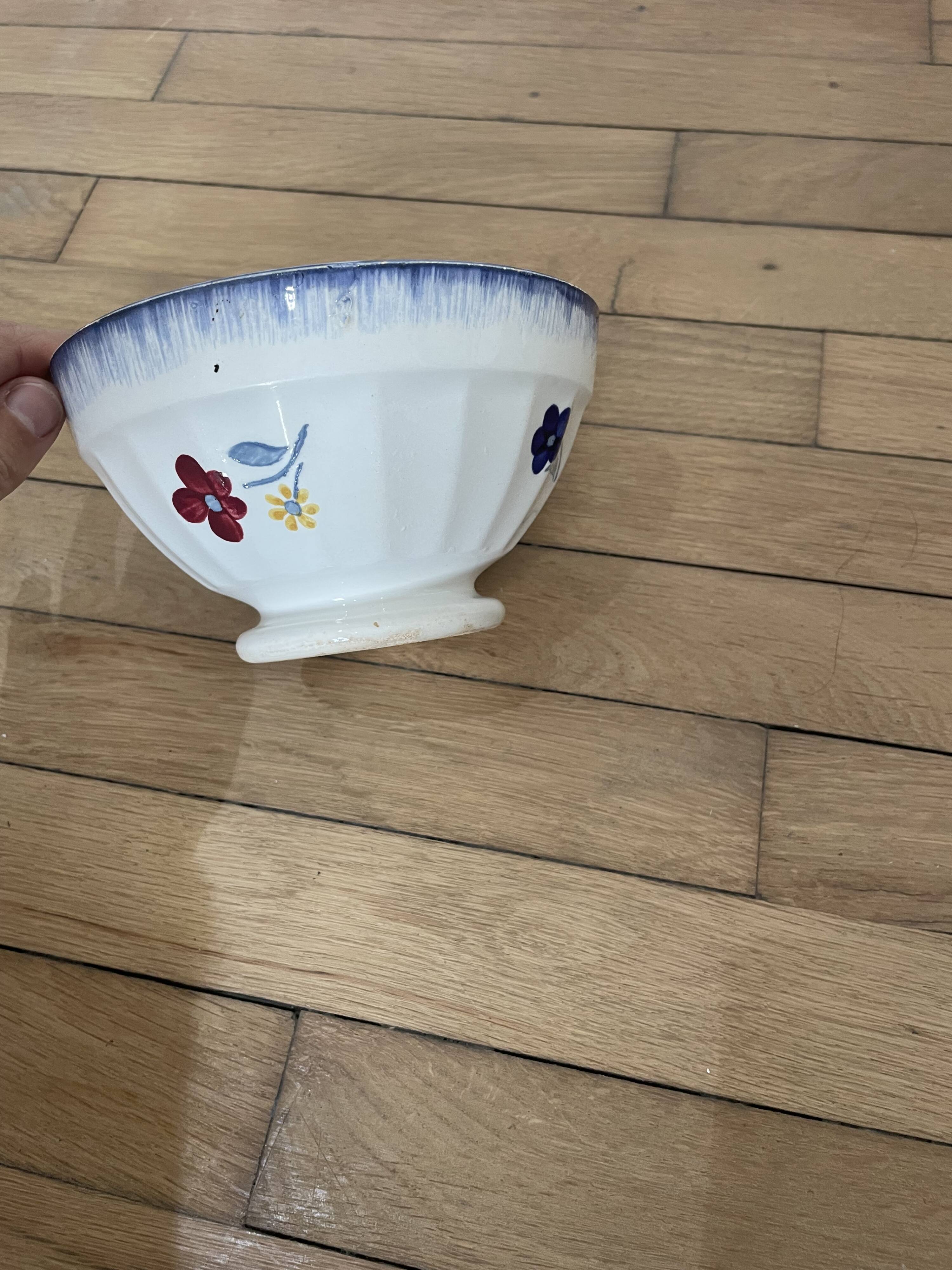 Digoin bowl, Mary Lou model 251003