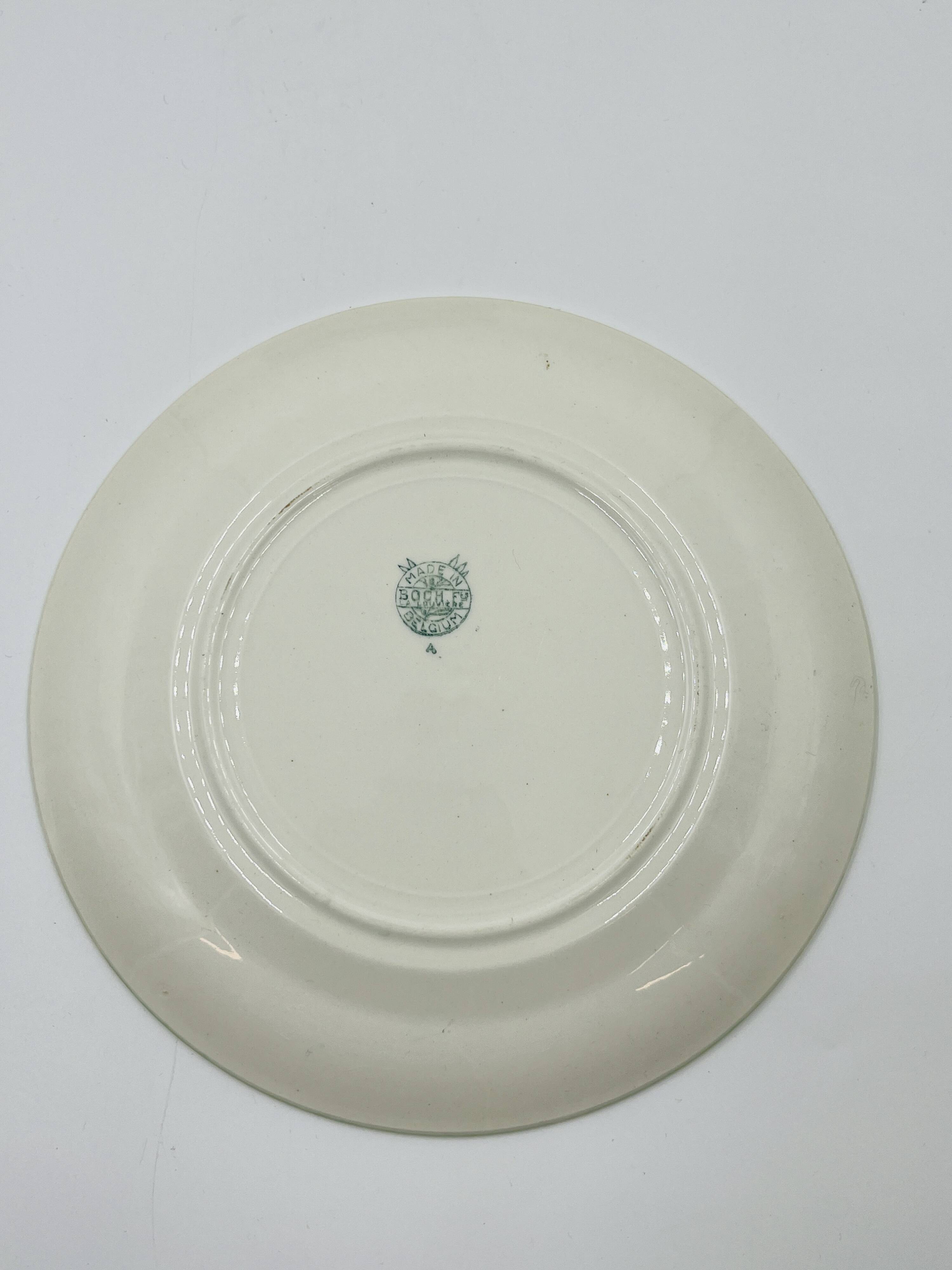 Lot de 7 assiettes a dessert Boch Frères