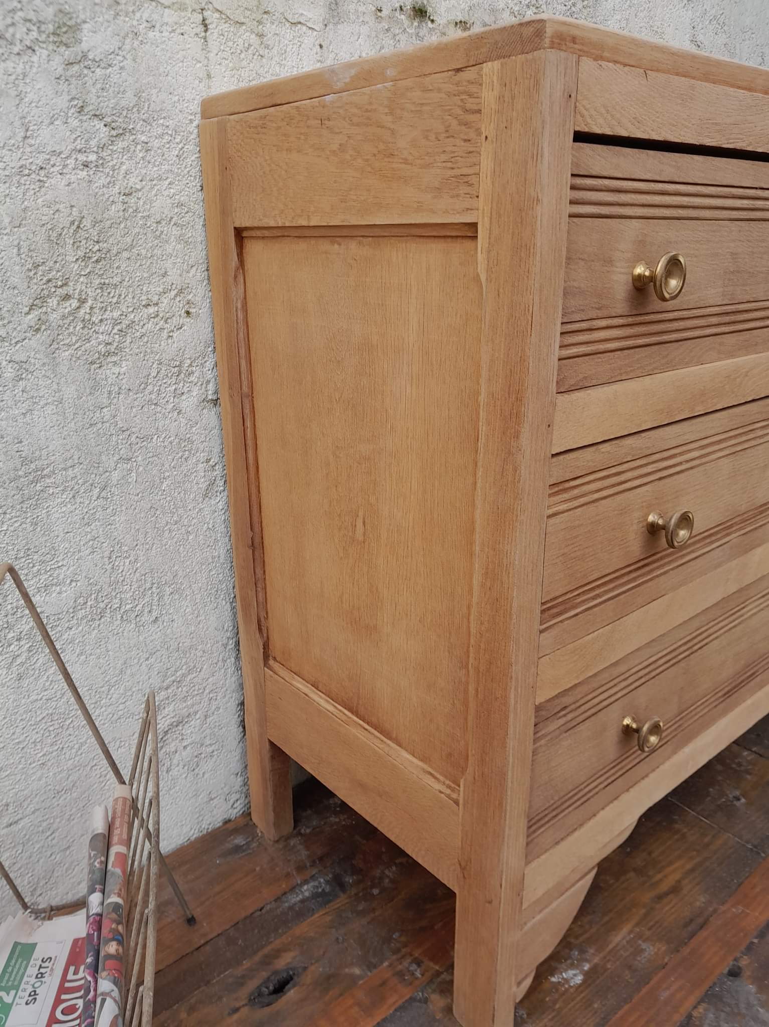 Art Deco chest of drawers