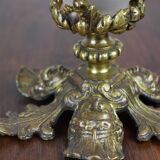 Suspension in bronze and glass paste.